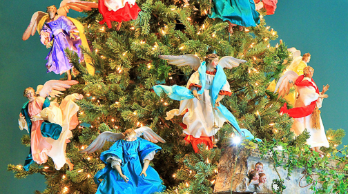 Younger Foundation Crèche and Bethlehem Tree Collection